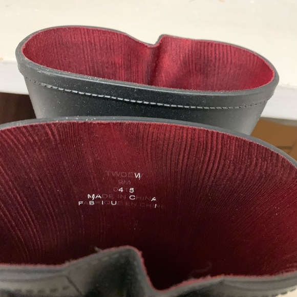 Tommy Hilfigre Rain Boots - Size 9 - Picture 7 of 7